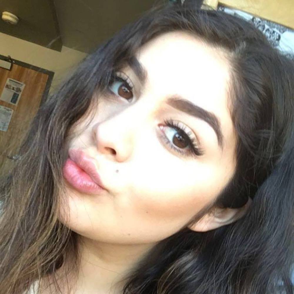 Meet your Posher, Marissa